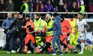 Trận Fiorentina - Inter Milan bị hoãn vì cầu thủ đột quỵ