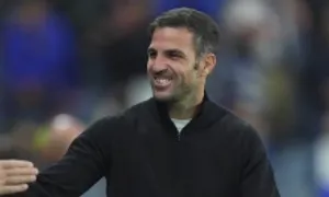 Fabregas là ứng viên số một thế chỗ Alonso Fabregas là ứng viên số một thế chỗ Alonso